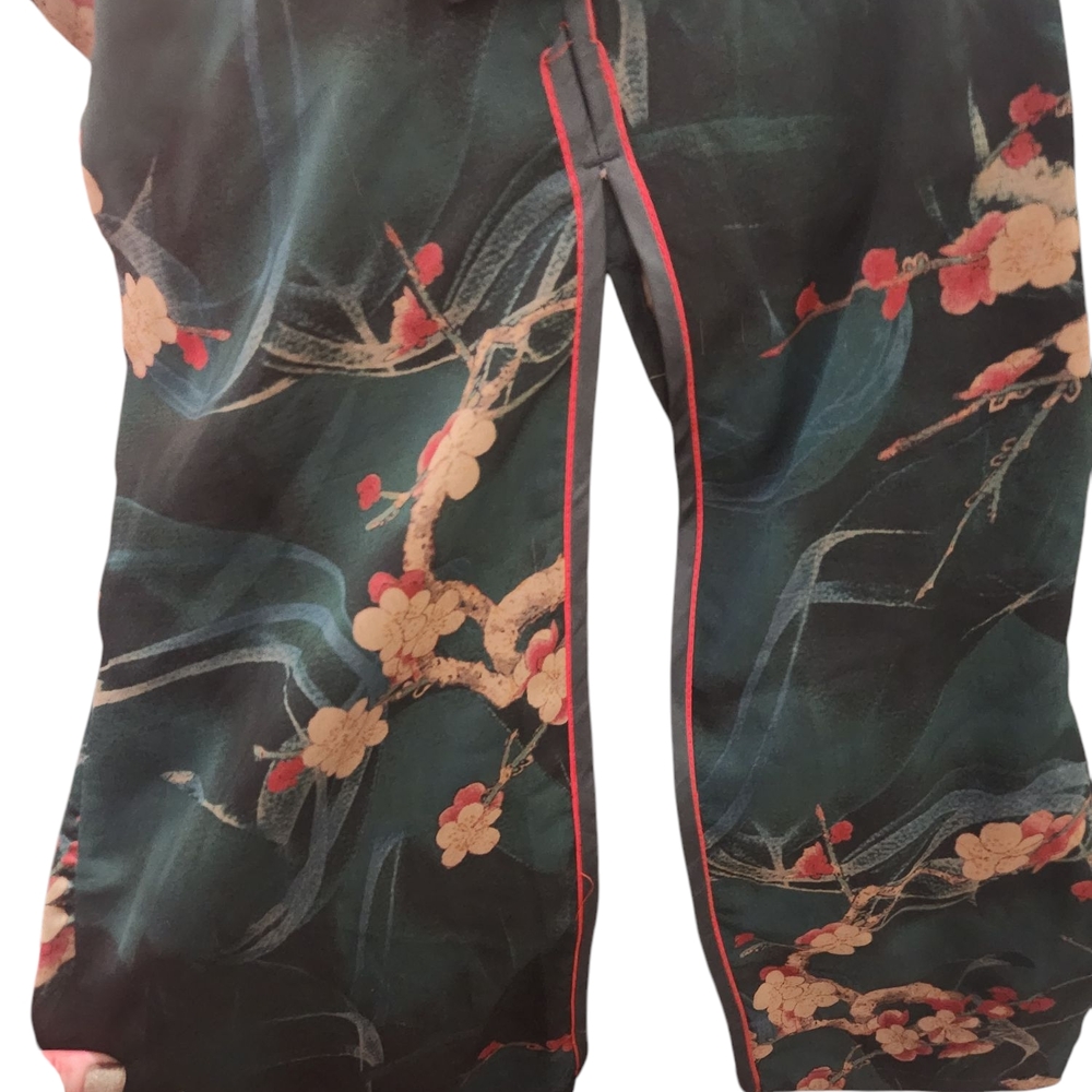 Elegant Floral Green Tang Dress - Picture 8 of 9